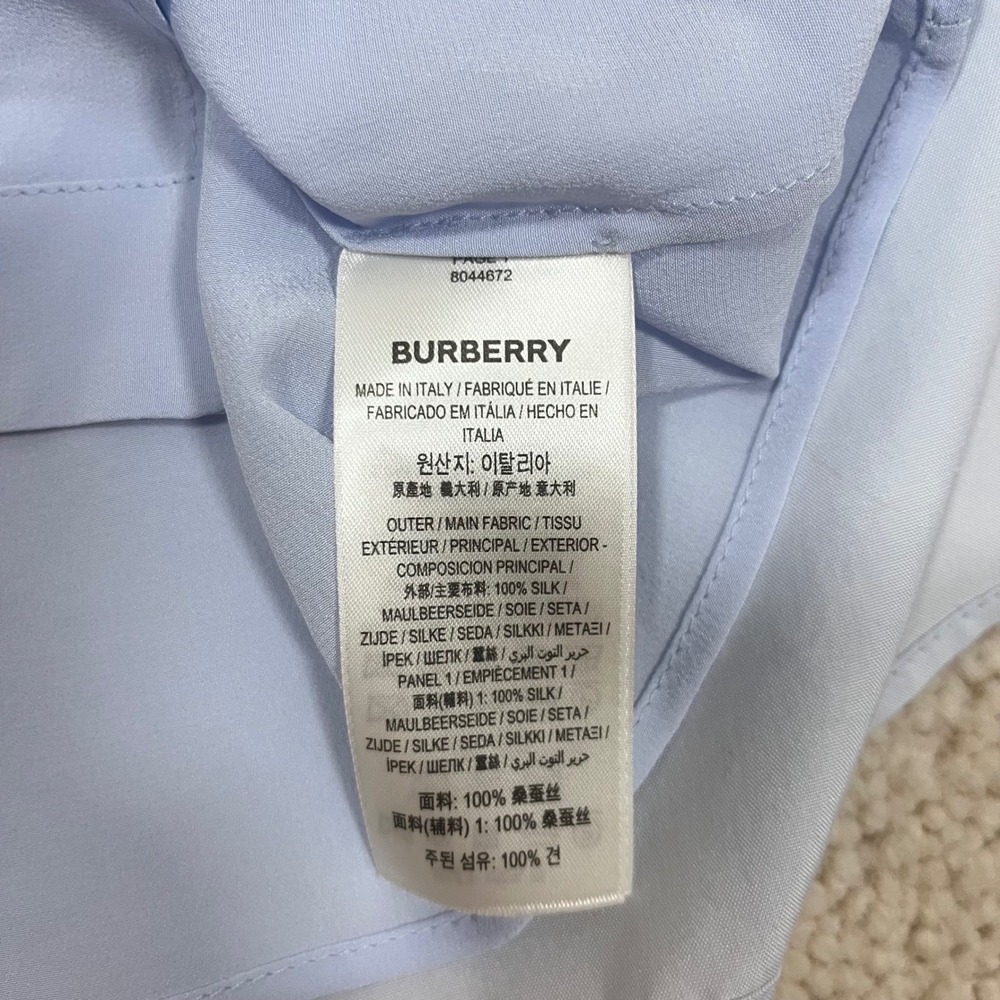 Burberry‎ London Light Blue Crepe Sleeveless Kimono Style shirt vest 100% Silk - Picture 9 of 11